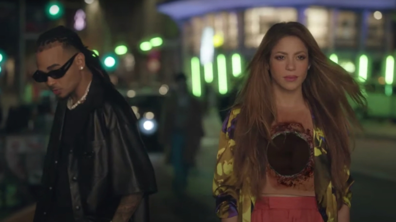 Shakira et Ozuna partagent le clip de leur collaboration ! (vidéo)