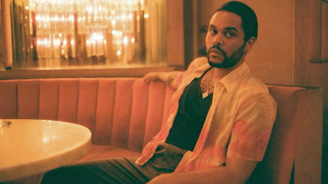 The Weeknd revient avec un nouveau son et il va vous faire "danser dans les flammes" The Weeknd revient avec un nouveau son et il va vous faire "danser dans les flammes"