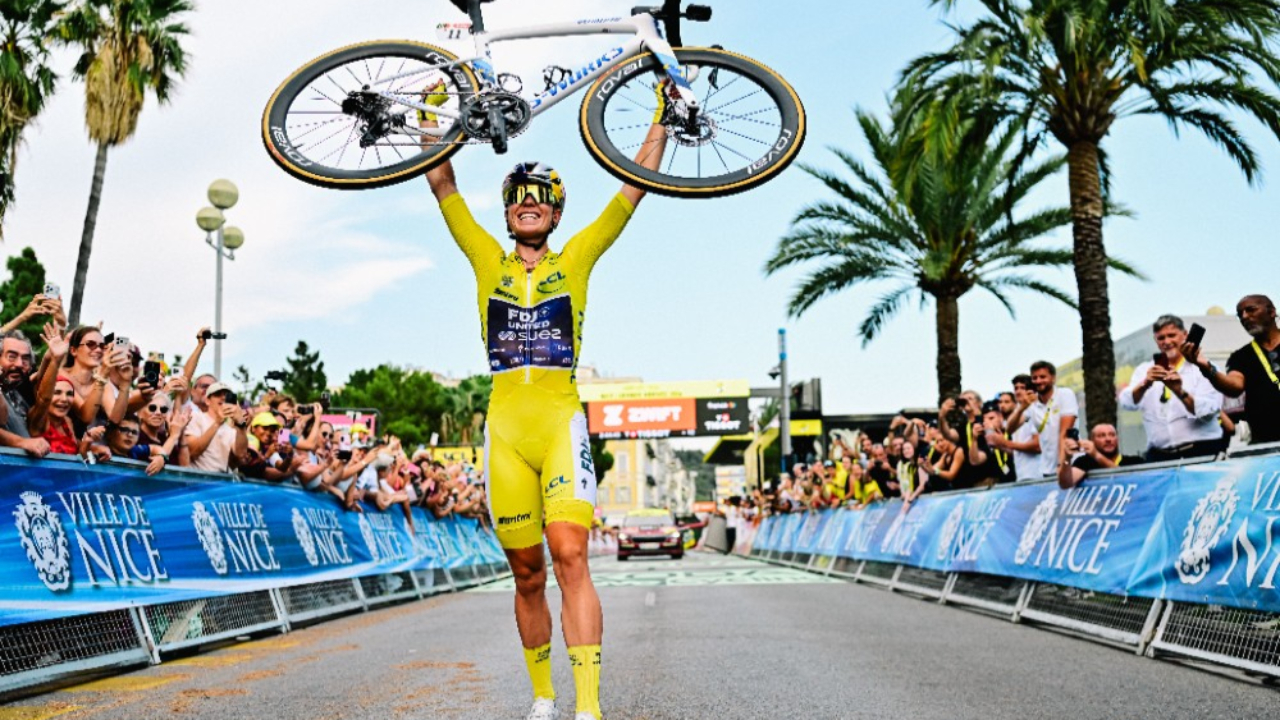 Tour de France Femmes : imp&eacute;riale &agrave; Nice, Demi Vollering d&eacute;croche son deuxi&egrave;me sacre