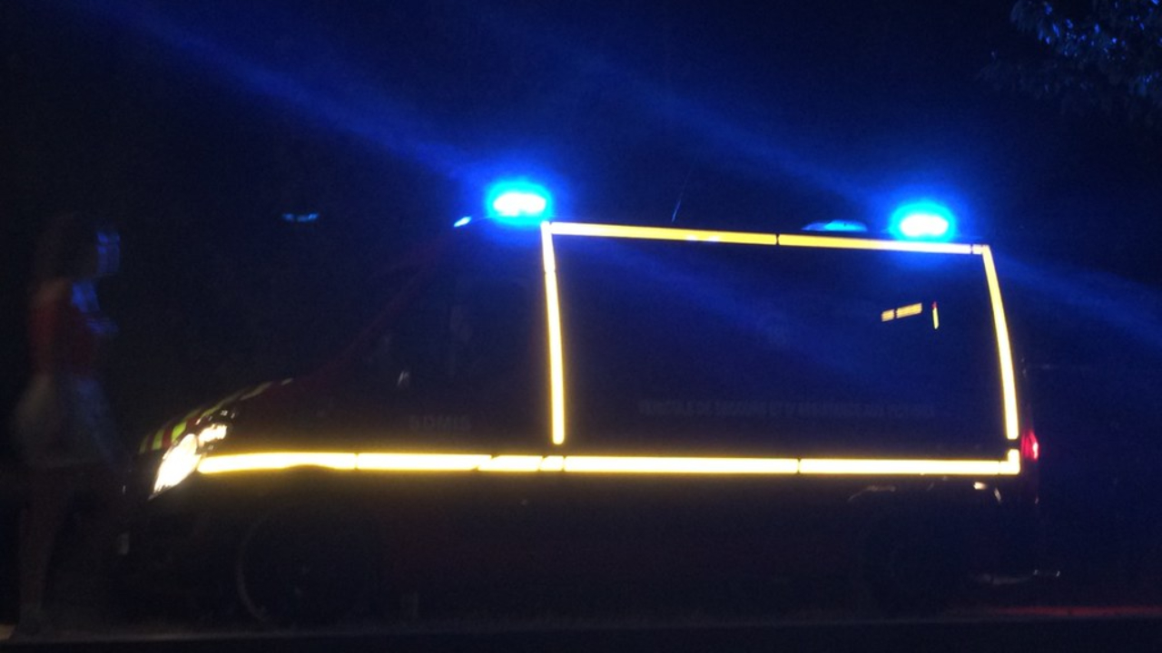 Trois agents de la Métropole de Nice blessés dans un accident, deux personnes en fuite Trois agents de la Métropole de Nice blessés dans un accident, deux personnes en fuite
