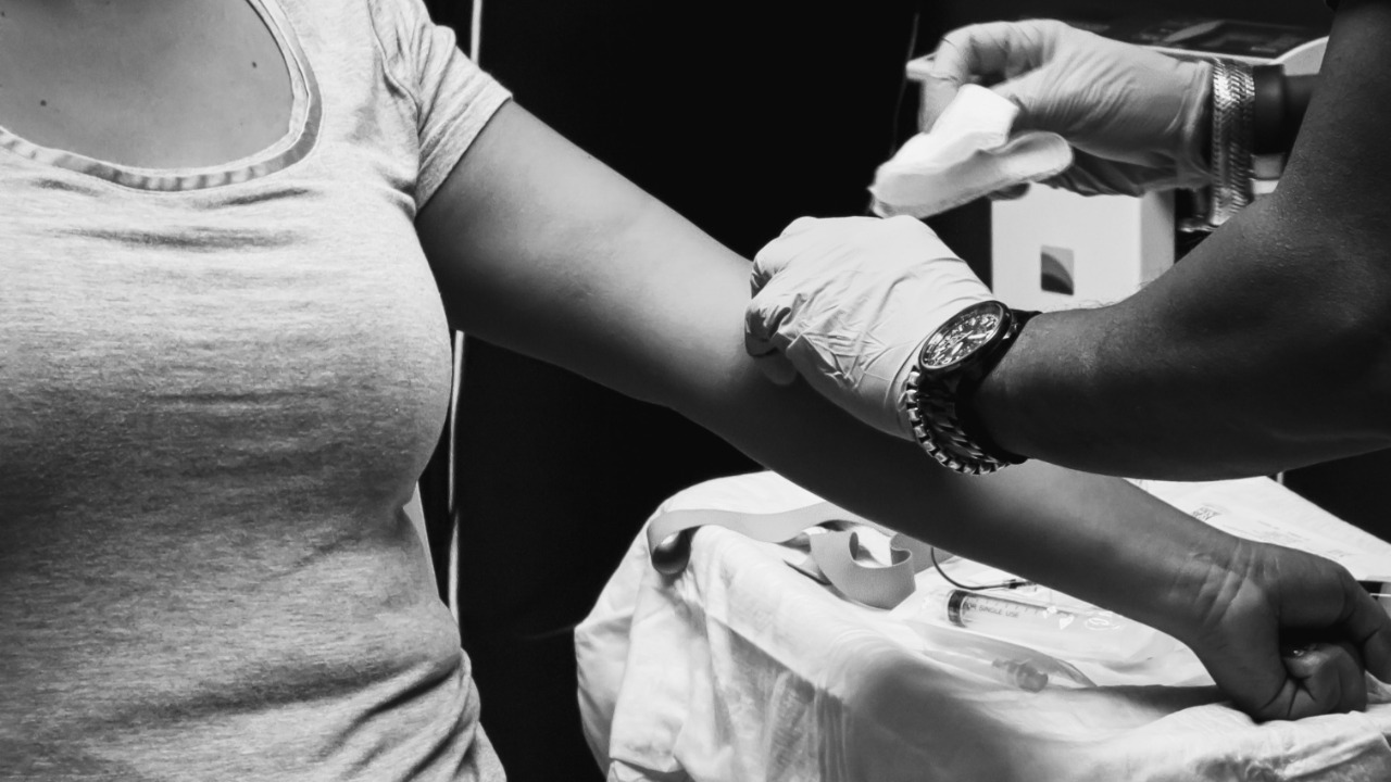 Venez donner votre sang place Massena !