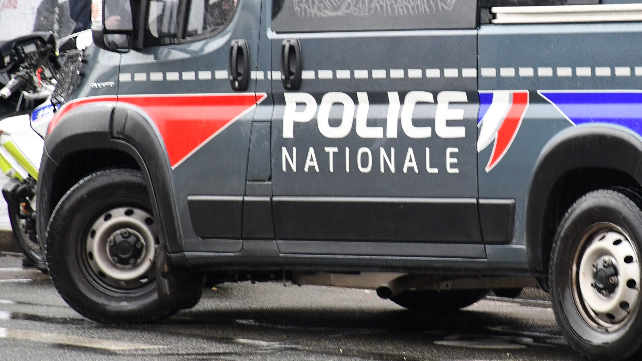 Villefranche-sur-Mer : deux adolescents poursuivis apr&egrave;s une violente agression homophobe sur la plage