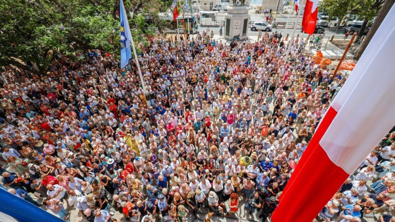 Violences urbaines : l'appel au rassemblement entendu à Cannes Violences urbaines : l'appel au rassemblement entendu à Cannes