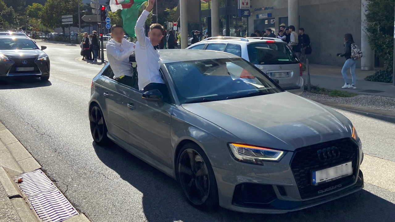 Vitesse inadapt&eacute;e, passagers hors des v&eacute;hicules, entraves &agrave; la circulation : la mairie de Nice suspend un mariage au cort&egrave;ge dangereux