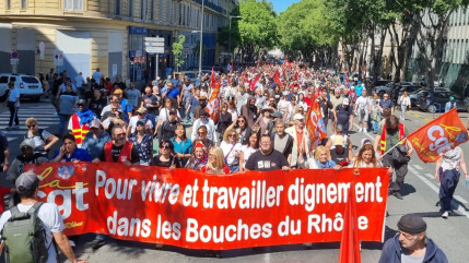 1er Mai : près de 6 000 manifestants dans les Bouches-du-Rhône, 800 à Nice 1er Mai : près de 6 000 manifestants dans les Bouches-du-Rhône, 800 à Nice