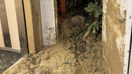 Éboulement nocturne à Nice : un blessé, une vingtaine d'évacuations