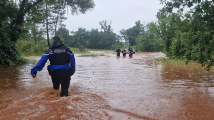 Inondations dans le Var : trois morts après des pluies torrentielles Inondations dans le Var : trois morts après des pluies torrentielles