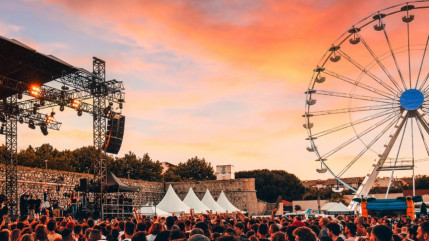 Les Nuits Carrées 2025 : une édition éclectique et festive Les Nuits Carrées 2025 : une édition éclectique et festive