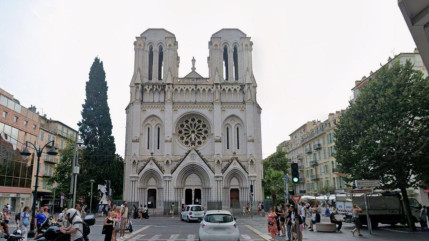 Nice rend hommage aux victimes de l’attentat de la basilique Notre-Dame