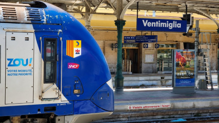 TER Cannes-Nice-Vintimille : une circulation très perturbée tout le week-end après une panne sur les voies TER Cannes-Nice-Vintimille : une circulation très perturbée tout le week-end après une panne sur les voies