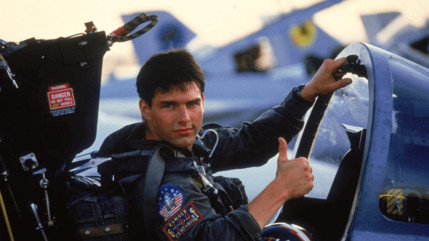 Top Gun revient &agrave; Cannes : le film culte de Tom Cruise projet&eacute; sur la plage pour ses 40 ans