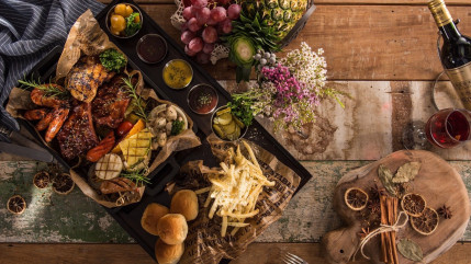 Les restaurants se serrent les coudes