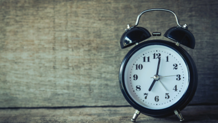 Insolite - Une employée perd 10% de son salaire pour être partie 2 minutes en avance ! Insolite - Une employée perd 10% de son salaire pour être partie 2 minutes en avance !