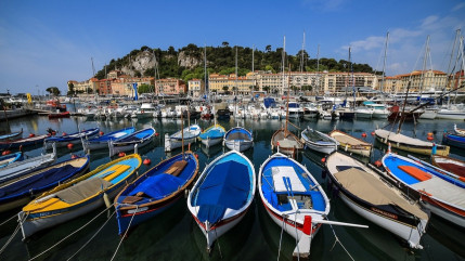 Des milliers de litres de déchets ramassés dans le port Lympia à Nice