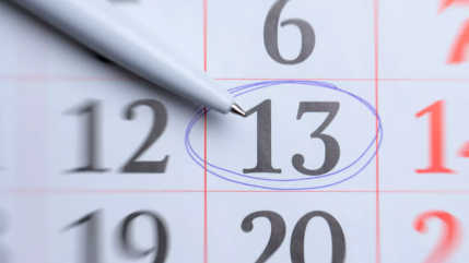 Découvrez les 3 signes astrologiques les moins chanceux ! Découvrez les 3 signes astrologiques les moins chanceux !