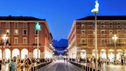 A Nice, les artistes descendent dans la rue A Nice, les artistes descendent dans la rue