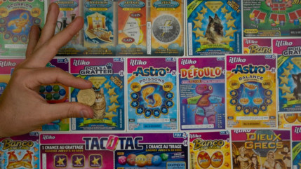 Un homme vole 591 tickets à gratter, aucun d'eux n'est gagnant ! Un homme vole 591 tickets à gratter, aucun d'eux n'est gagnant !