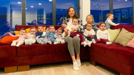 Ce couple russe a fait appel à des mères porteuses pour avoir 20 bébés en un an !
