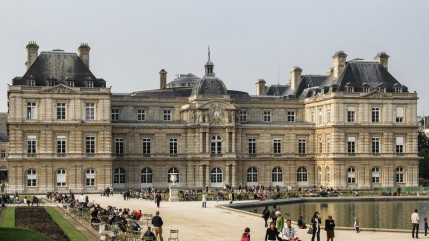 Le Sénat vote contre la prolongation du pass sanitaire jusqu'en juillet 2022