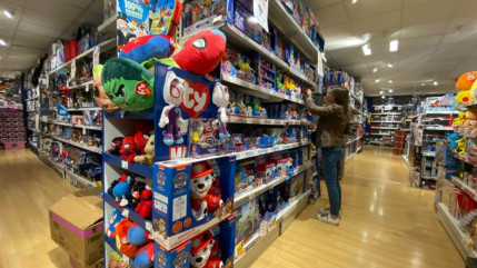 Achats de Noël : en novembre, moins de monde et des affaires