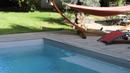 Berre-les-Alpes : un homme de 77 ans meurt noy&eacute; dans sa piscine