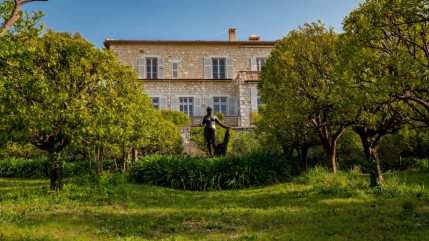 Cagnes-sur-Mer : quatre tableaux d&eacute;rob&eacute;s au mus&eacute;e Renoir, les cambrioleurs en abandonnent un dans leur fuite