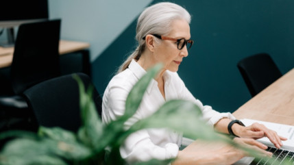 Comment retourner vers l'emploi après 50 ans ?