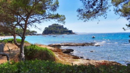 Emmanuel Macron est au fort de Brégançon