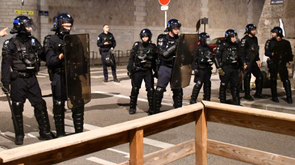 France-Maroc : un important dispositif de sécurité prévu dans les Alpes-Maritimes pour le quart de finale France-Maroc : un important dispositif de sécurité prévu dans les Alpes-Maritimes pour le quart de finale