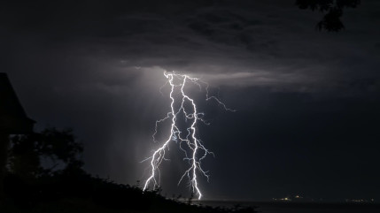 Intempéries : La région Paca frappée 5 000 fois par la foudre