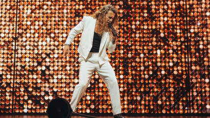 Julien Dor&eacute; va diffuser son concert au cin&eacute;ma partout en France cet &eacute;t&eacute;