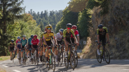 La série documentaire sur le Tour de France dévoilée à Canneseries La série documentaire sur le Tour de France dévoilée à Canneseries