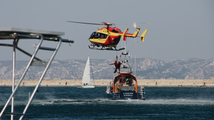 Le Cross Med appelle à la vigilance en mer cet été