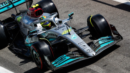 Lewis Hamilton pas très à l'aise sur les routes azuréennes Lewis Hamilton pas très à l'aise sur les routes azuréennes