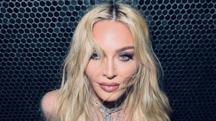 Madonna : un an après , elle revient sur son hospitalisation Madonna : un an après , elle revient sur son hospitalisation