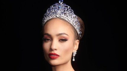 Miss USA sacrée grande gagnante du concours de Miss Univers ! (photos)