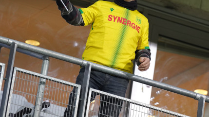 Nantes-OGC Nice : le supporter nantais poignardé est décédé Nantes-OGC Nice : le supporter nantais poignardé est décédé