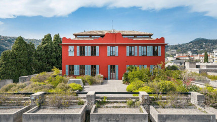 Nice : les &eacute;tudiants de la Villa Arson occupent leur &eacute;cole