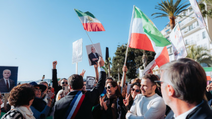 Rassemblement d&rsquo;ampleur &agrave; Nice pour d&eacute;noncer la crise en Iran