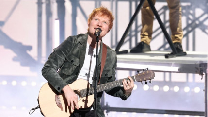 Sur les réseaux sociaux, Ed Sheeran immortalise son amitié avec une chanteuse française (photo)