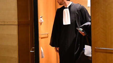 Un Antibois jug&eacute; &agrave; Paris dans une affaire de violences num&eacute;riques sur mineures