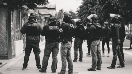 Une campagne pour sensibiliser aux dangers des LBD Une campagne pour sensibiliser aux dangers des LBD