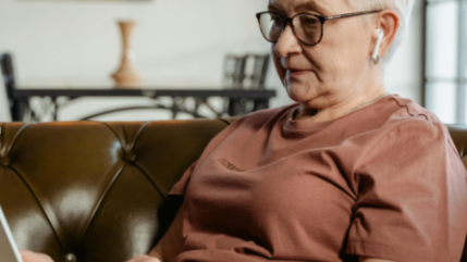 Une intelligence artificielle pensée pour les personnes âgées bientôt opérationnelle